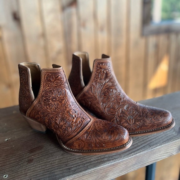 Dakota Charm Hand Tooled Genuine Leather Bootie Cowboy Boot Western Tan Brown - Picture 8 of 10